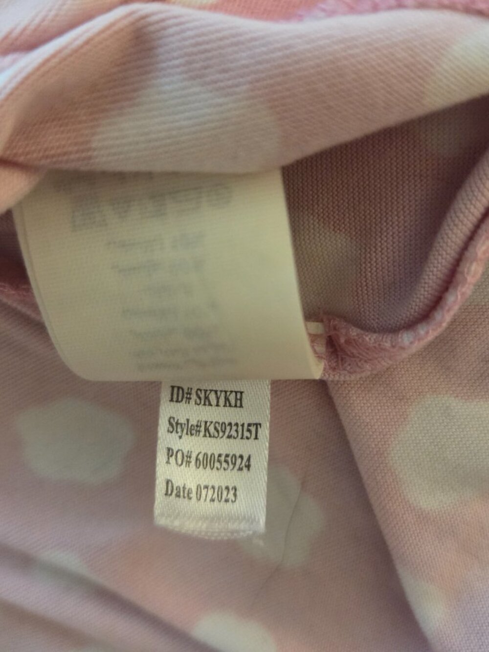 Kate Spade Pajama Set Size S Pink Clouds Short Sleeve Wide Capris ID SKYKH Cozy - Picture 7 of 14